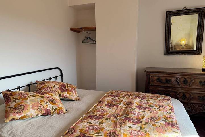 Location de vacances pour 8 personnes, avec jardin et balcon à Simiane-la-Rotonde - 4