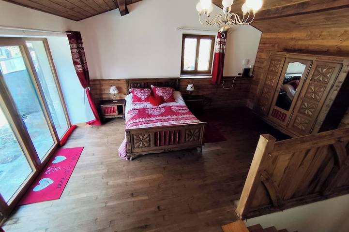 Location de vacances pour 6 personnes, avec jardin et terrasse, animaux acceptés à Thauron - 4