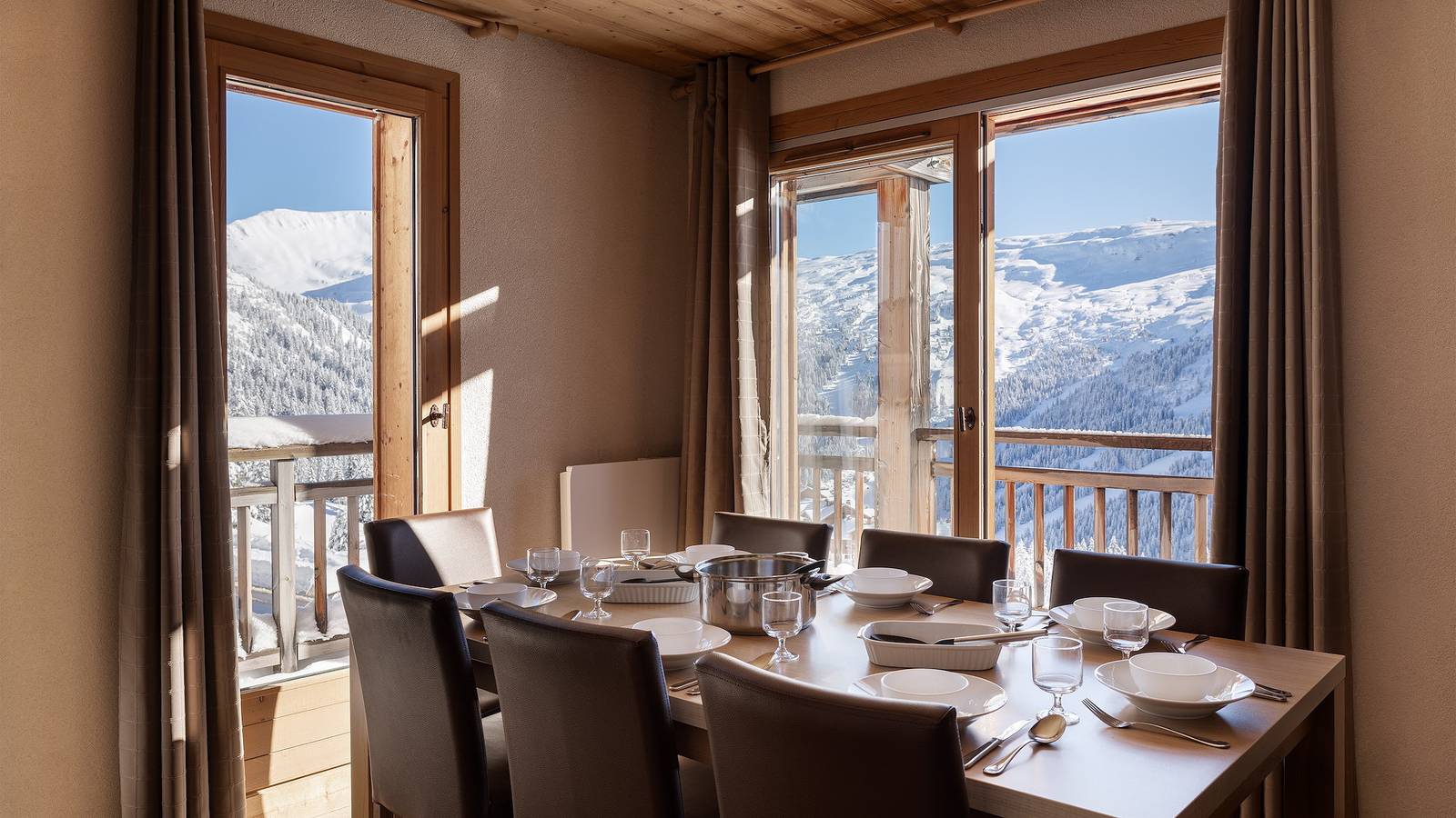 Half vrijstaand duplex chalet - 3 slaapkamers op Dormio resort Les Portes du Grand Massif - Flaine in Les Carroz, Arâches-la-Frasse