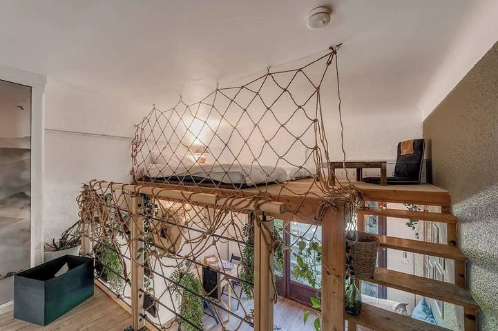 Ganze Wohnung, Cabane Cosy Pour un Automne à 190m du lac Dannecy in Menthon-Saint-Bernard, Annecy und Umgebung