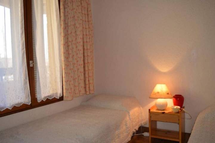 Gîte pour 4 personnes, avec terrasse dans Golf de Saint Cyprien - 3