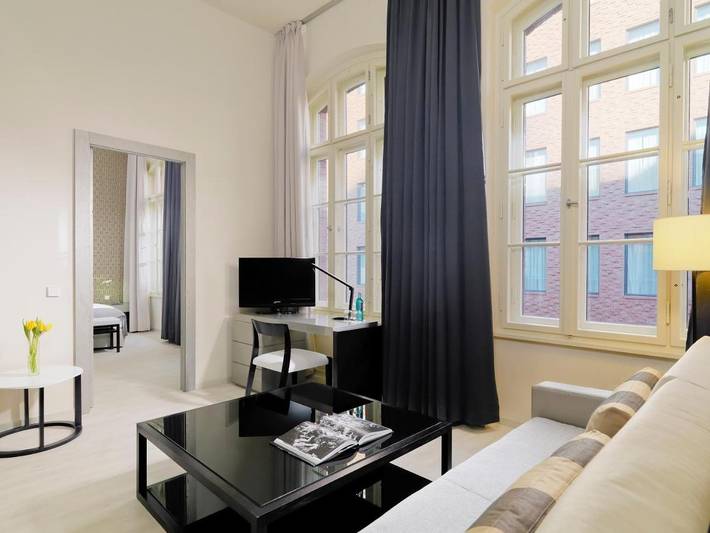 Ferienhaus für 4 Personen, mit Sauna und Terrasse in Charlottenburg Berlin - 2