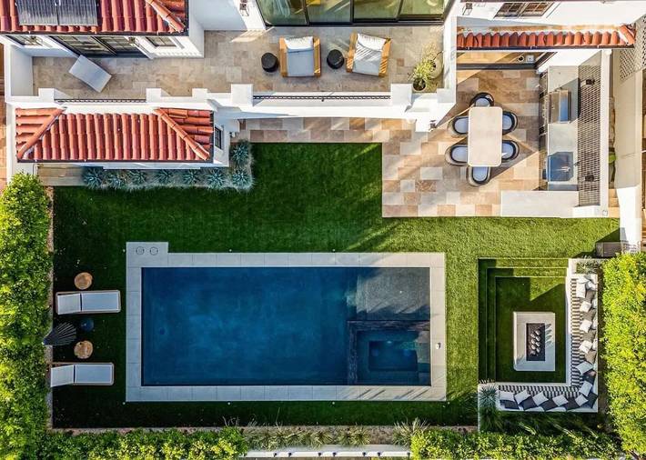 Casa de vacaciones para 8 personas, con jacuzzi además de jardín y piscina - 1
