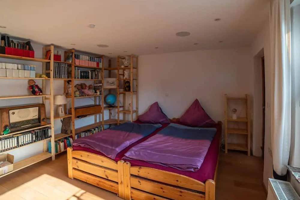 Entire apartment, Apartment/apartment, shower and bath, Wc, balcony - Ferienwohnung Am Waldrand in Neuenheerse, Bad Driburg