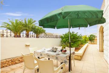 Vakantieappartement voor 5 Personen in Mellieha, Malta, Afbeelding 1