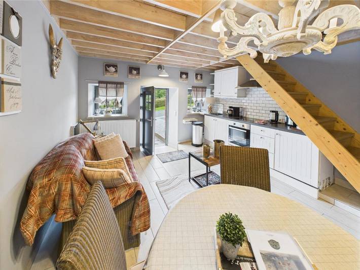 Location de vacances pour 2 personnes, avec terrasse dans Opont - 2