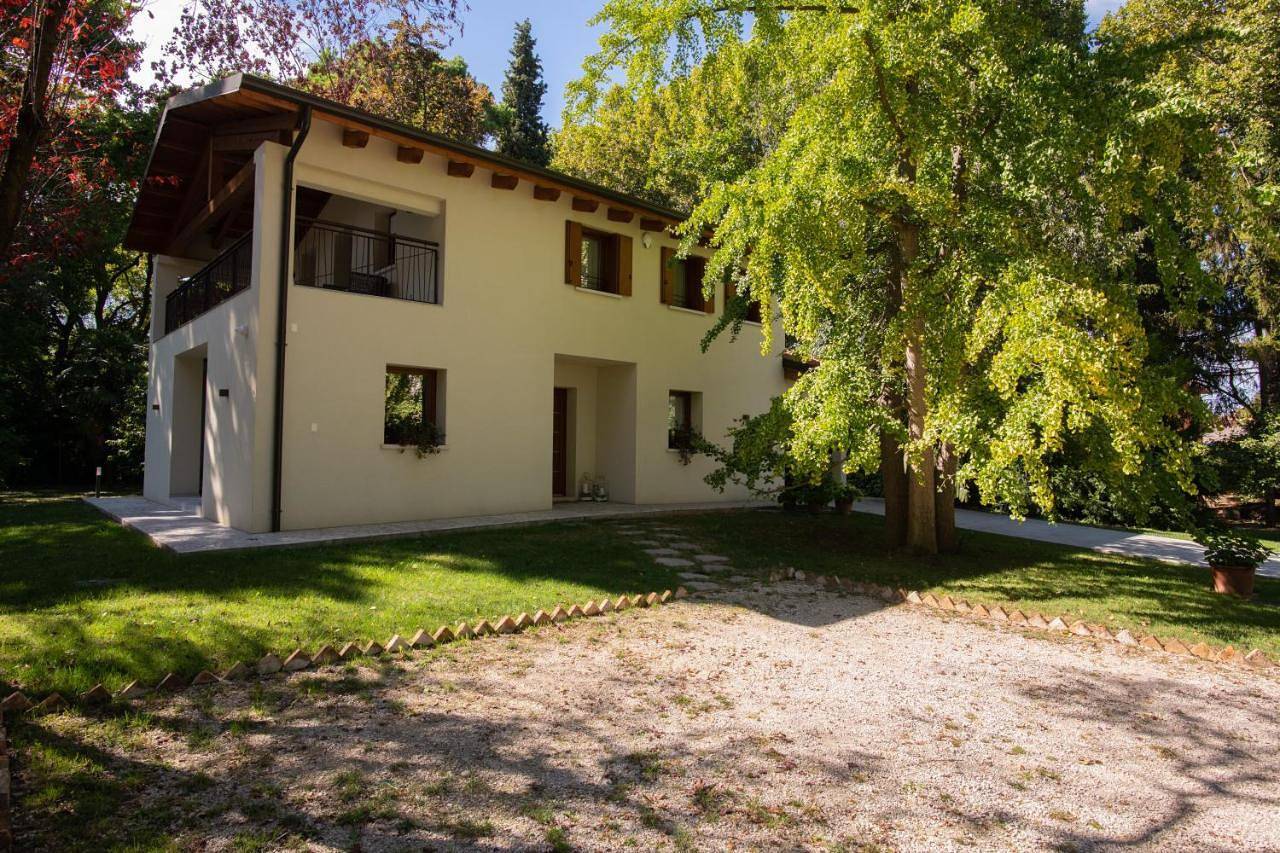Three-Bedroom Villa in Mestre, Venezia