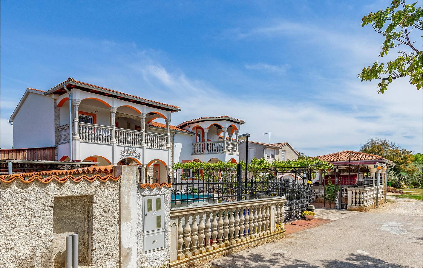 Apartamento vacacional entero, Apartamento de vacaciones para 4 personas con jardín in Medulin, Pula-Medulin