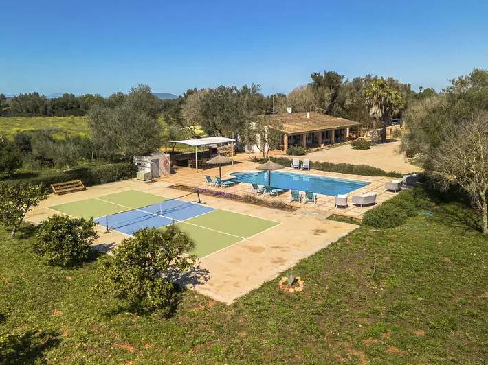Finca für 6 Personen, mit Garten und Pool in Porreres