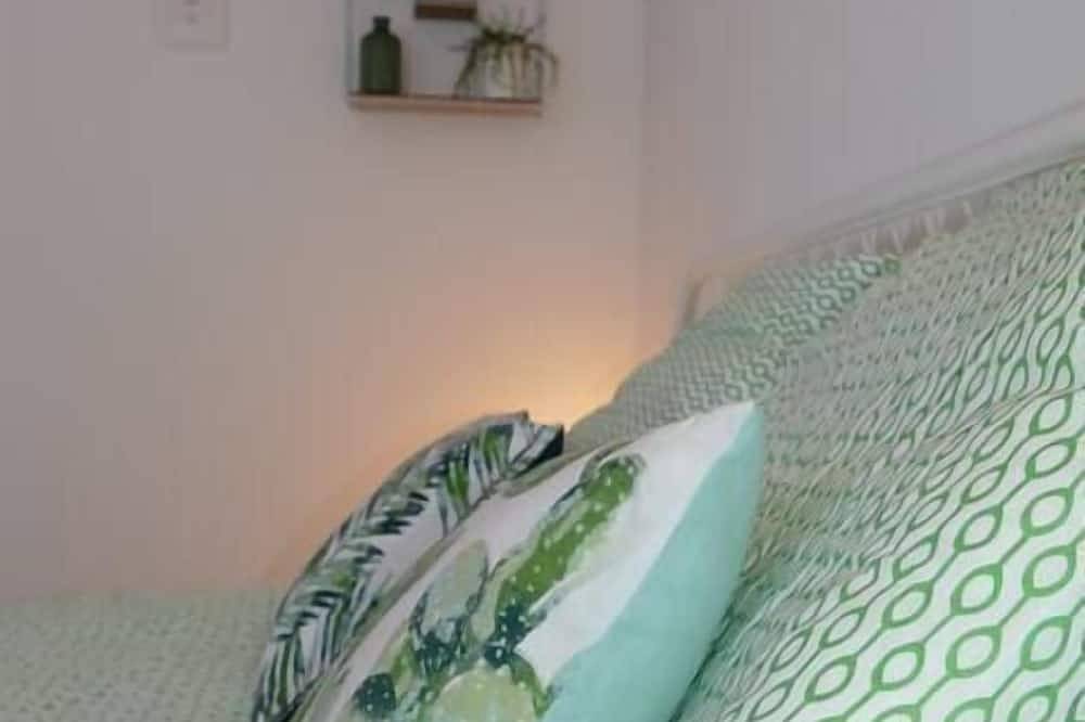 Entire apartment, ❧ Disneyland Paris 70m² face Parc, place Ariane ❧ in Serris, Seine-et-Marne