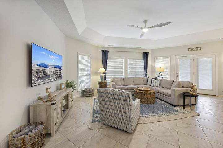 Apartamento de vacaciones para 6 personas, con jacuzzi además de piscina y terraza - 1