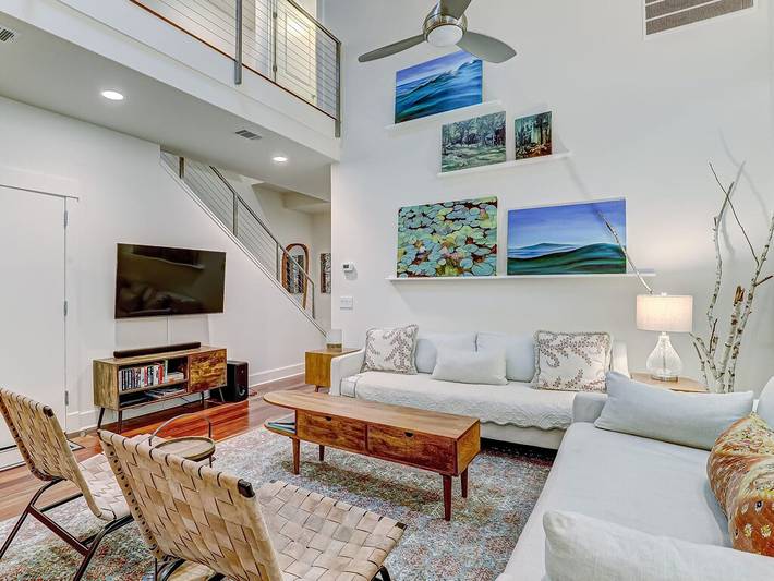 Holiday home for 7 people, with pool and balcony/terrace in Savannah