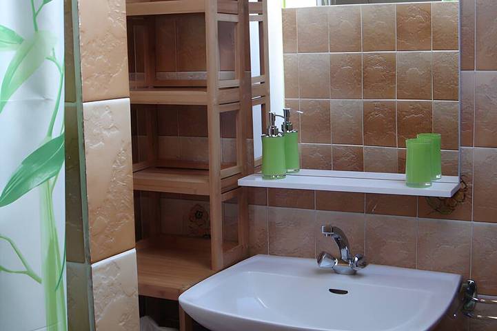 Location de vacances pour 2 personnes, avec jardin à Rochechouart - 2