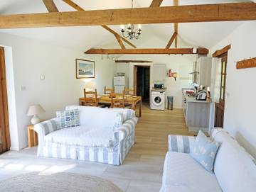 Log Cabin for 4 People in Branscombe, Devon, Photo 4