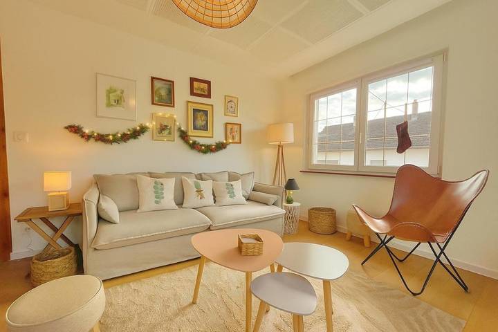 Gîte pour 8 personnes, avec balcon et vue à Aspach-le-Bas