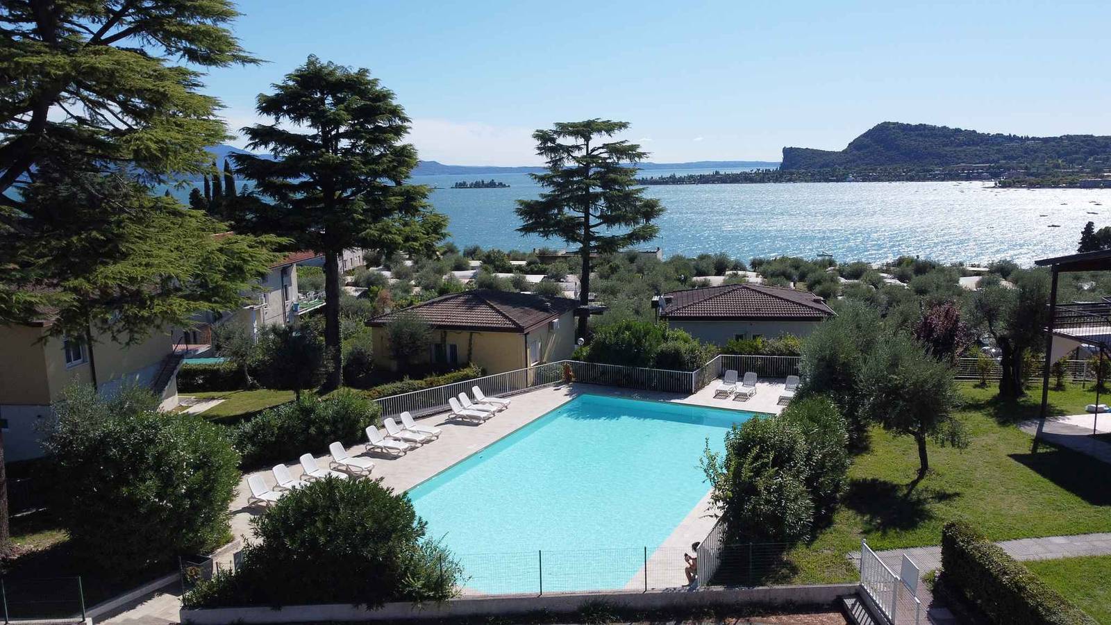 Ganze Ferienwohnung, Ferienwohnung mit Komfort und Sat-Tv in Manerba del Garda, Gardasee-Berge