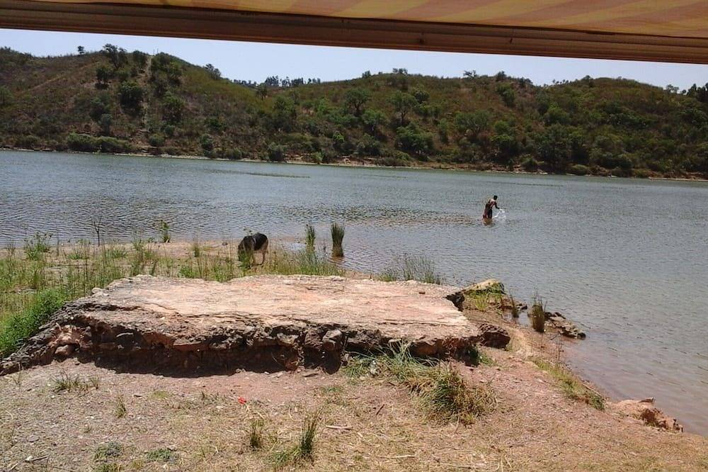Ganze Wohnung, Portugiesische Algarve-Landschaft, entspannender Feiertag in São Bartolomeu de Messines, Faro Distrikt