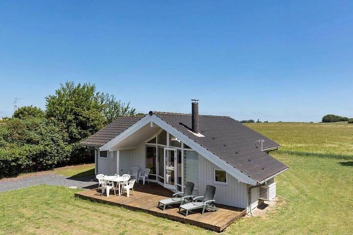 Ferienhaus für 6 Personen, mit Terrasse in Næsby Strand Seeland