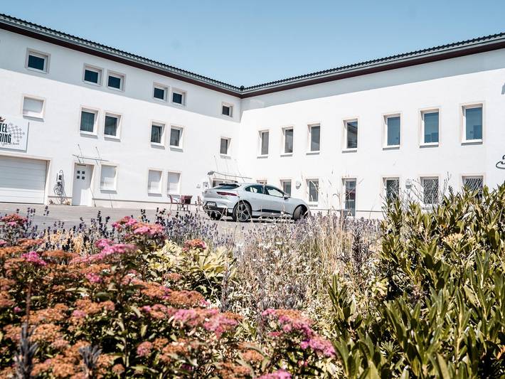 Hotel für 3 Personen, mit Whirlpool und Terrasse, kinderfreundlich in Rock am Ring