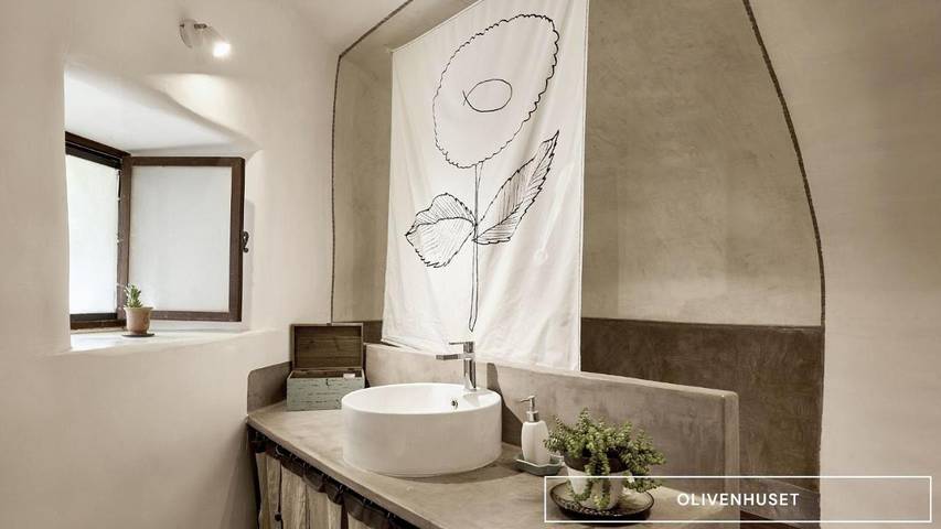 Gîte pour 2 personnes, avec jardin à Fons-sur-Lussan - 2