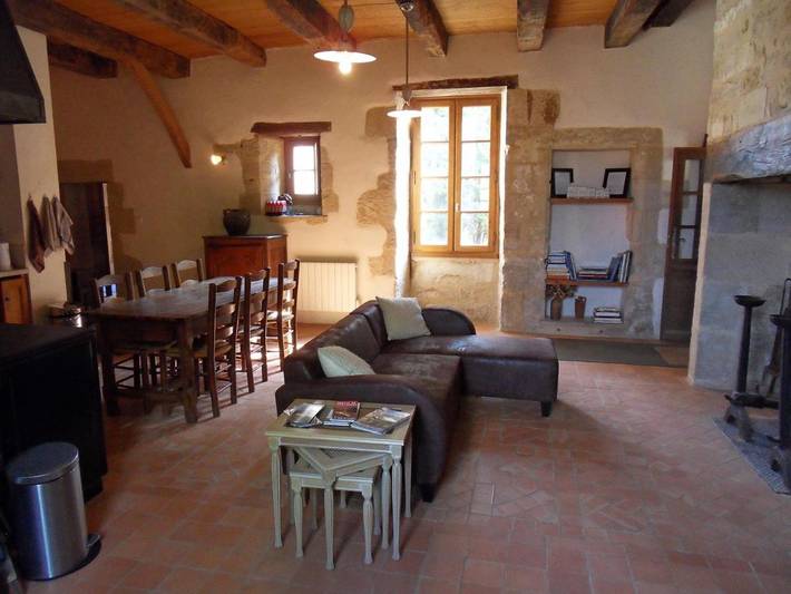 Location de vacances pour 6 personnes, avec piscine à Cherveix-Cubas - 2