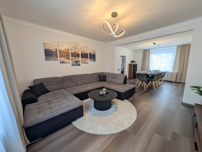 Ferienhaus für 11 Personen, mit Terrasse und Garten sowie Sauna und Ausblick