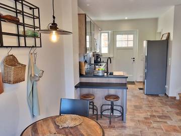 Ferienwohnung für 2 Personen, mit Sauna und Garten, kinderfreundlich in Hasselberg