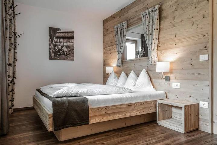 Appartamento per 5 persone, con Balcone e Terrazza nonché Giardino e Panorama a San Lorenzo di Sebato