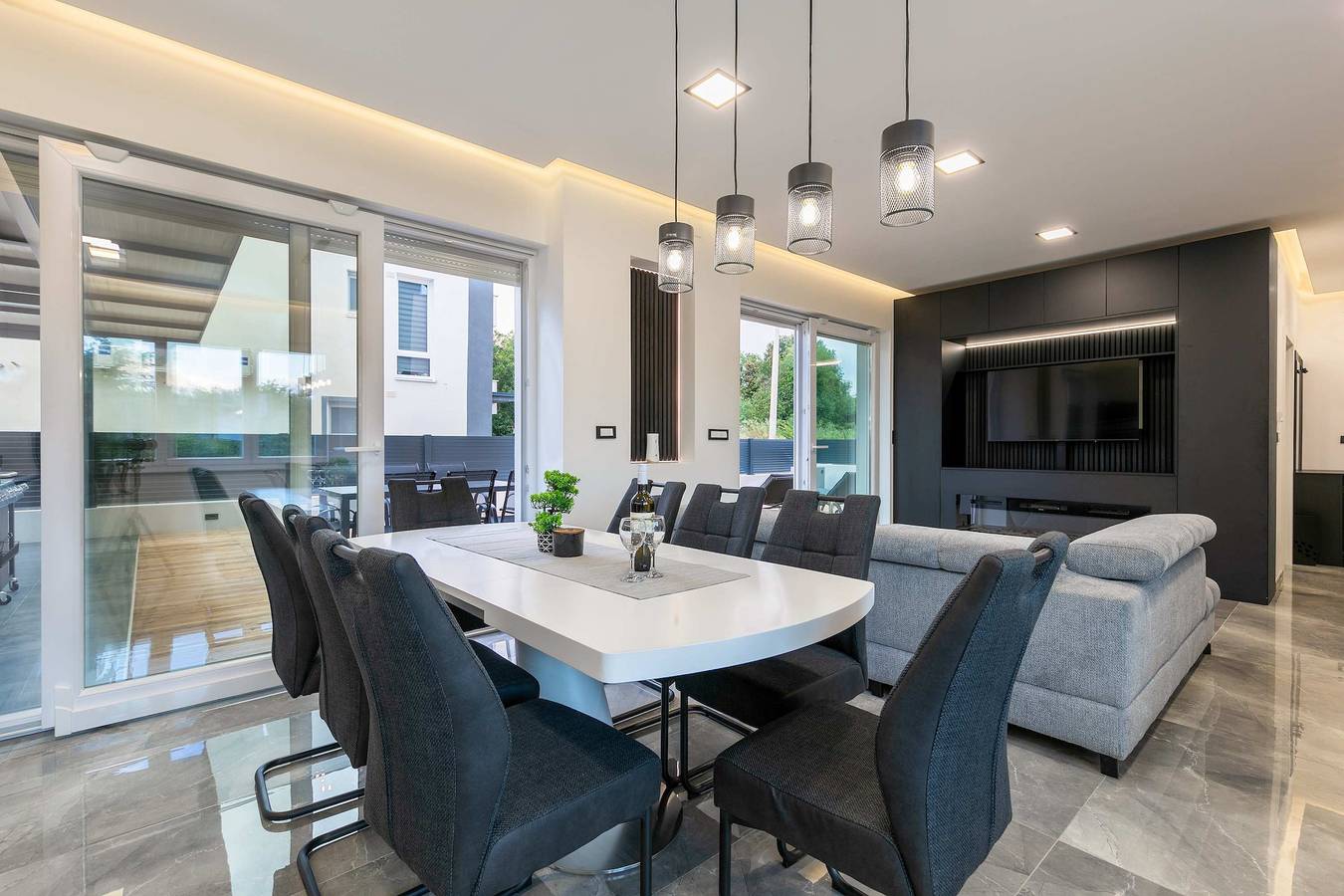 Villa für 8 Personen mit Pool in Pula-Medulin, Ližnjan