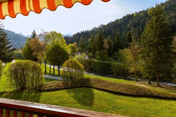 Cottage pour 4 personnes, avec balcon, animaux acceptés à Le Grand-Bornand
