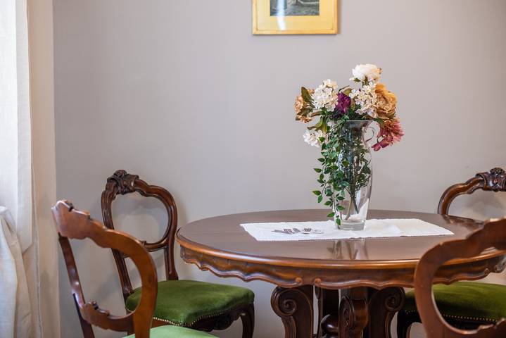 Entire apartment, Room 'L'arco Del Pellegrino' with Wi-Fi and Air Conditioning in Monteroni d'Arbia, Siena Province