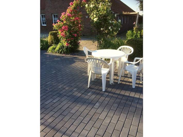 Ferienhaus für 4 Personen, mit Terrasse und Garten in Großheide