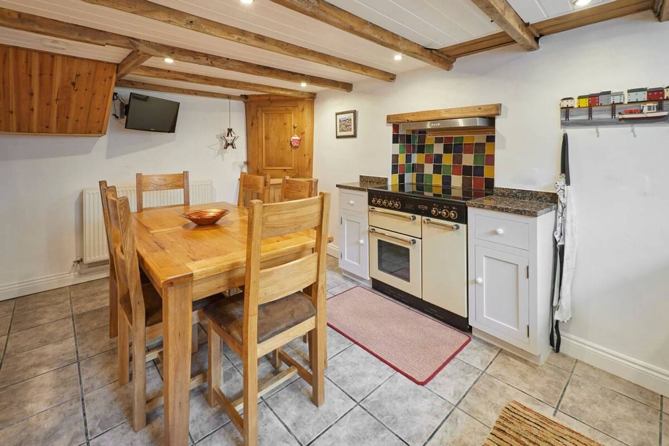 Host   Stay   Hampdon Cottage in Staithes, North York Moors National Park