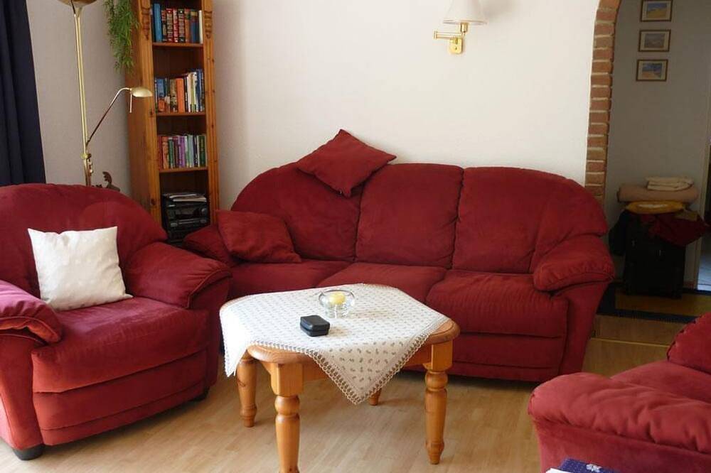 Ganze Wohnung, Haus Nordseenest Whg. 2 - Wohnung 2 (rechts) in St. Peter-Ording, Eiderstedt
