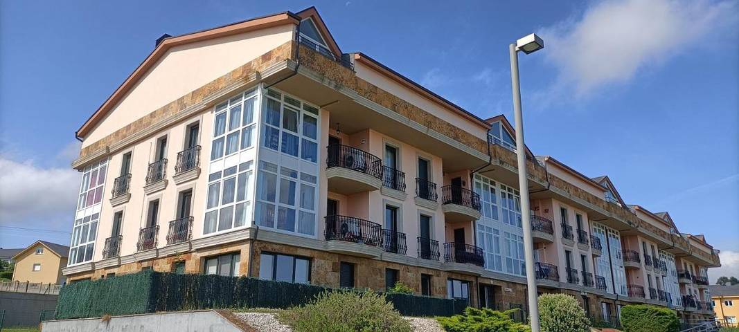 Ferienwohnung für 4 Personen, mit Garten und Ausblick sowie Pool - 1