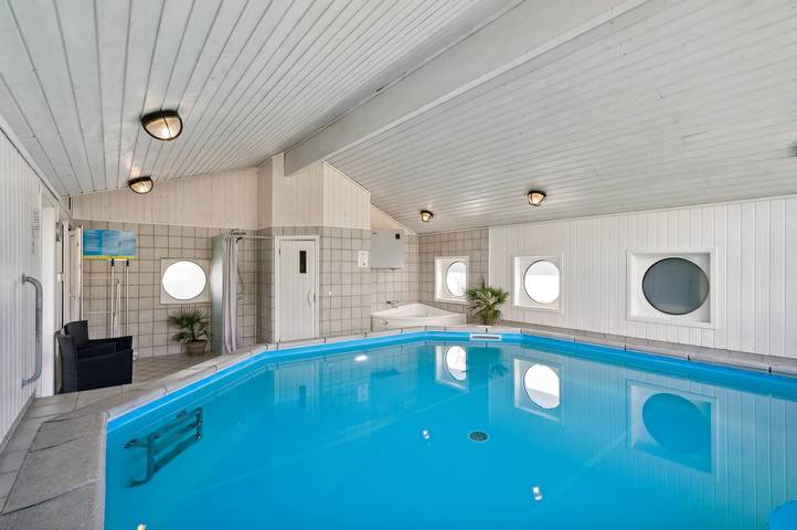 Ferienhaus für 6 Personen, mit Sauna und Terrasse sowie Whirlpool in Djursland - 2