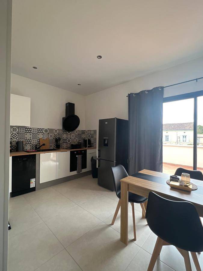 Location de vacances pour 2 personnes, avec terrasse à Jonzac - 3