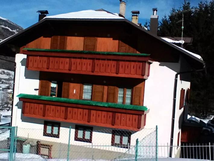 Appartamento per 8 persone, con giardino a Pellizzano