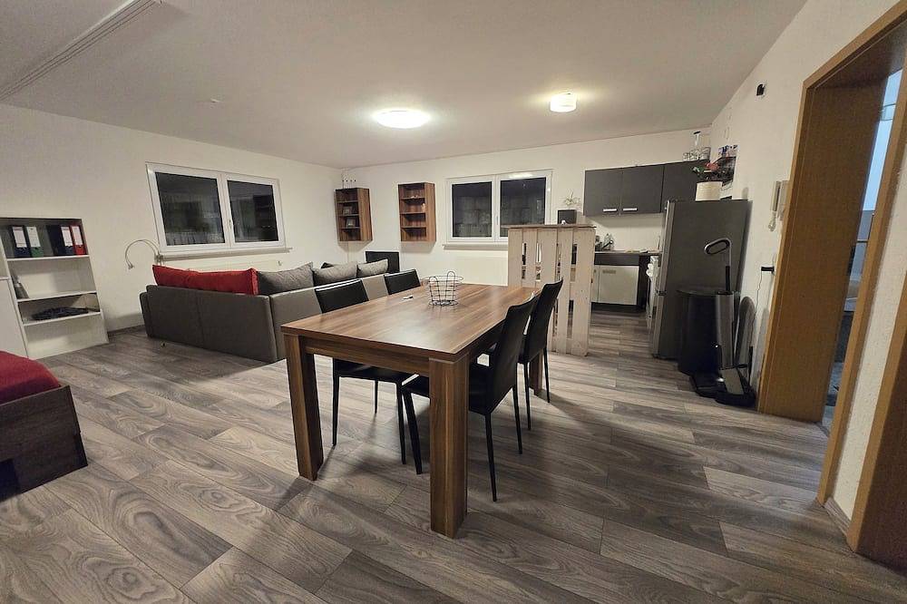 Gemütliches 1,5-Zi. Apartment mit Küche & Parken in Hilzingen, Hegau