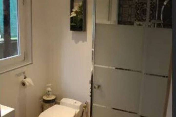 Gîte pour 2 personnes, avec piscine ainsi que jardin et balcon à Saint-Maximin-la-Sainte-Baume - 4