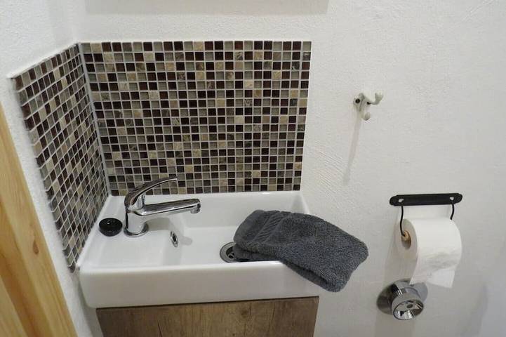 Ganze Wohnung, Ferienwohnung Cramerzwei Zimmer für 4 Personen in Gerolzhofen, Fränkisches Weinland