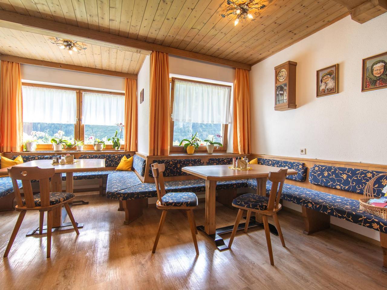 Group house with garden close to ski resort
 in Finkenberg, Valle del Tirol
