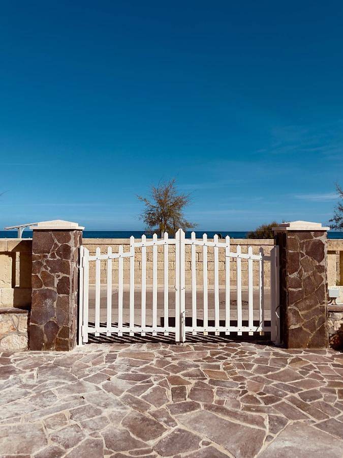 Villa Petronilla sul mare in Savelletri, Fasano