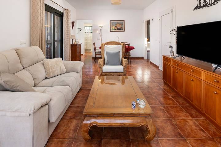 Holiday Home 'Palmera' with Mountain View, Private Pool and Wi-Fi in Alcaucín, Cordillera Penibética