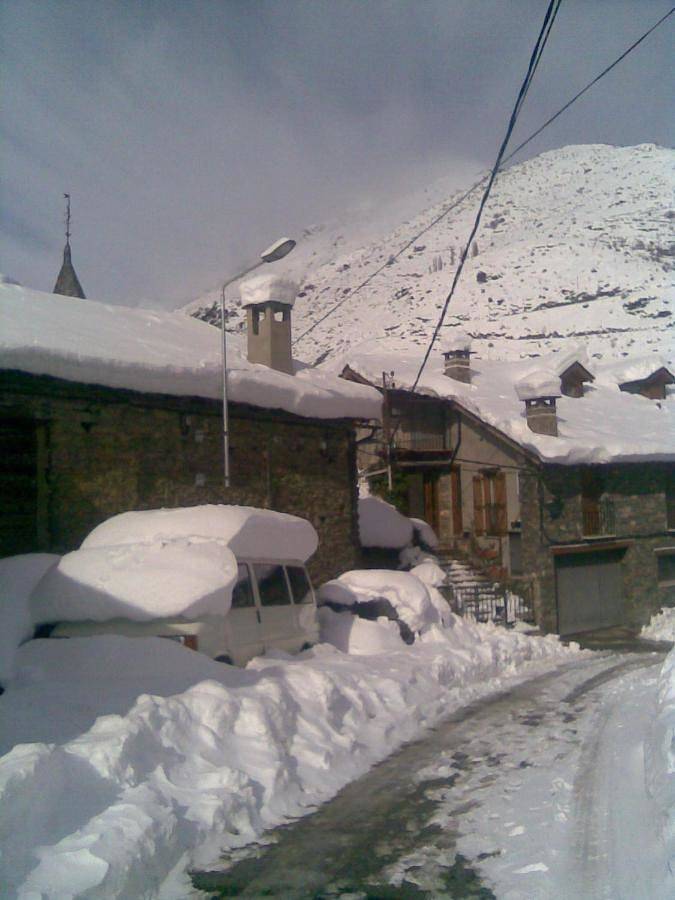 Gîte pour 4 personnes, avec vue et terrasse, animaux acceptés à Rialp - 4