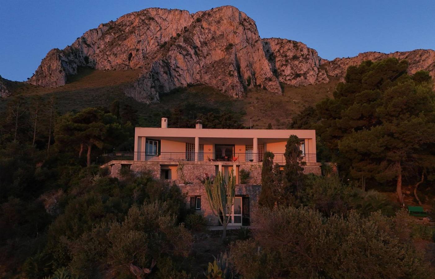 Villa Capo Zafferano avec vue mer, Wi-Fi et climatisation in Capo Zafferano, Bagheria