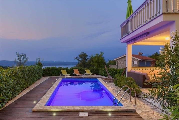 Villa pour 10 personnes, avec piscine et vue sur l’océan ainsi que jardin et vue à Klimno - 4