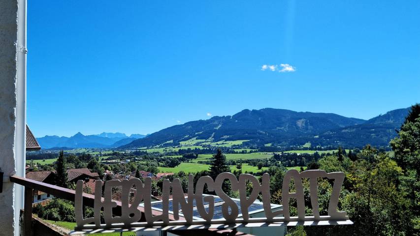 Ferienwohnung für 2 Personen, mit Ausblick und Balkon in Oy-Mittelberg