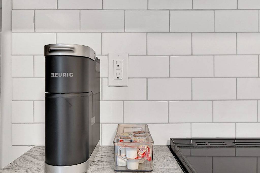 Ganze Wohnung, Modern Private 2 Br 1 Ba and Kitchen Near the Beach in Port St. Lucie, St. Lucie County