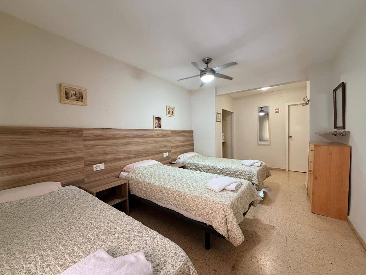 Pension El Parque in Calpe Old Town, Calpe